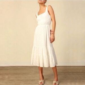 Line And Dot White Textured Tiered Summer Dress Size Medium New